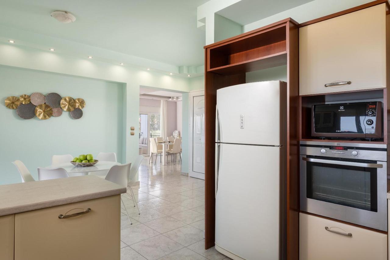 White&Blue Luxury Suites Ialysos  Exterior foto